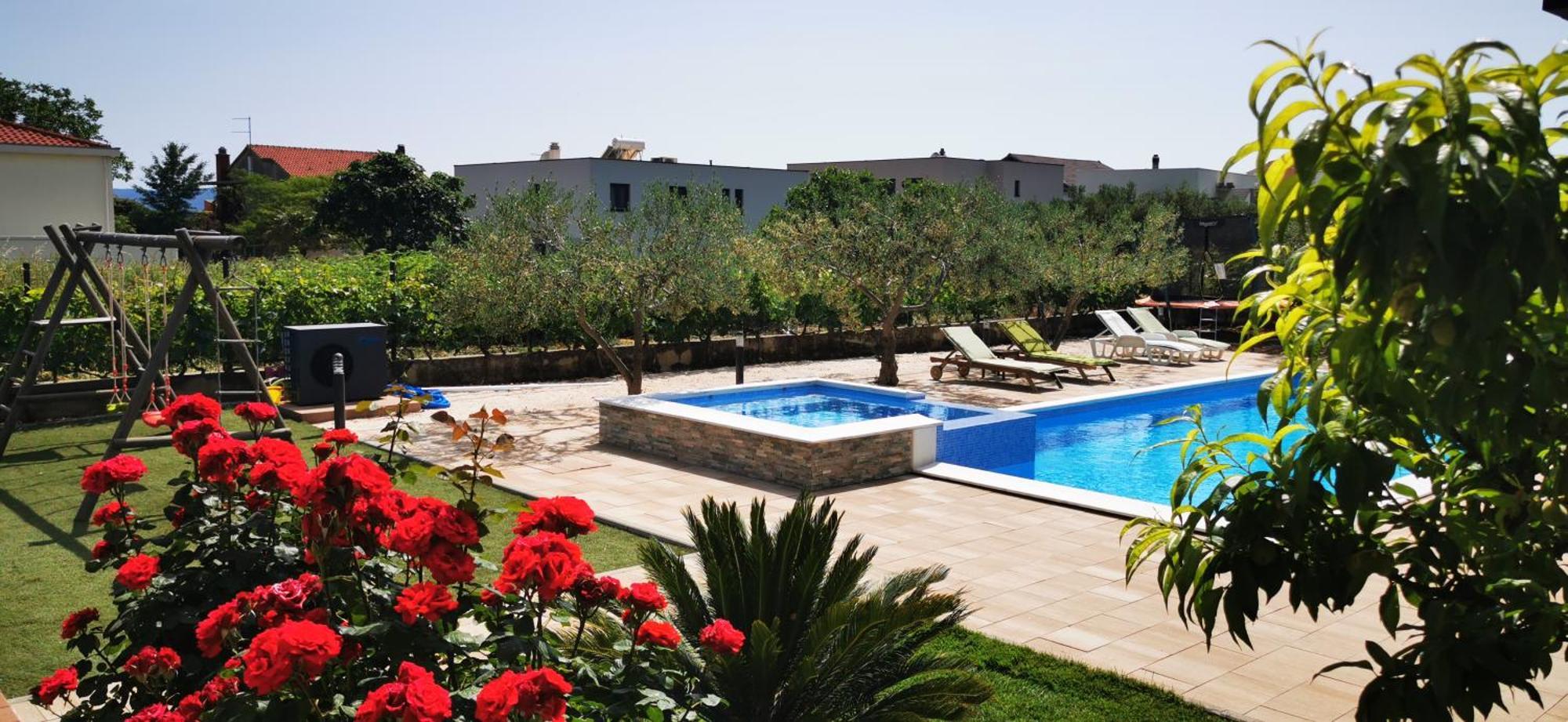 Apartment House Kastela With Heated Pool & Jacuzzi Room photo